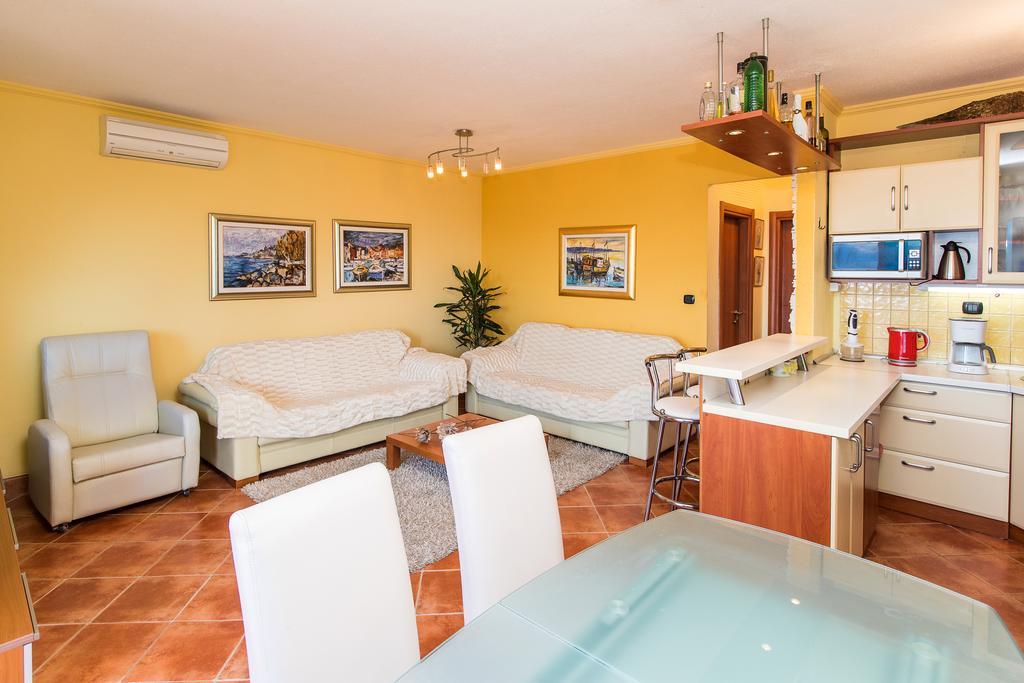 Apartment Stella Crikvenica Ngoại thất bức ảnh